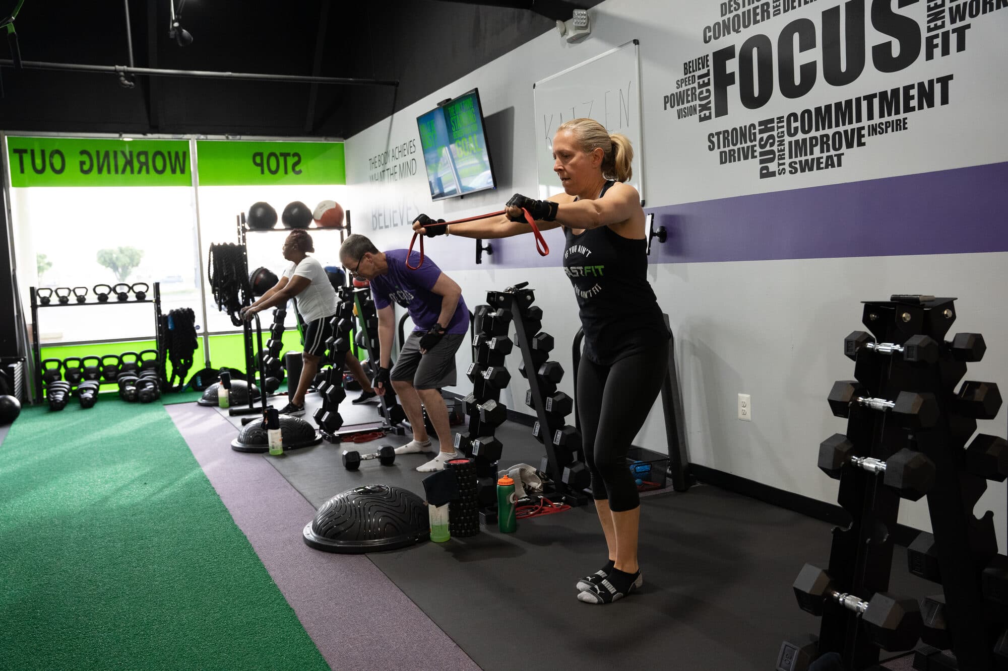 Small group training session at FAST 3.0 Training Studio in Burlington, NJ
